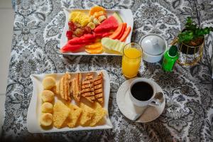 Makanan di atau berdekatan hotel
