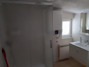 Koupelna v ubytování Apartments Silvija