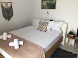 Ein Bett oder Betten in einem Zimmer der Unterkunft Xastero