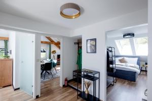 Postel nebo postele na pokoji v ubytování UNiQE I 115qm I 3 Schlafzimmer I Nähe Messe