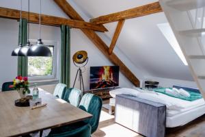 Postel nebo postele na pokoji v ubytování UNiQE I 115qm I 3 Schlafzimmer I Nähe Messe
