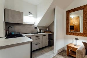 Cucina o angolo cottura di Hotel Mikulášska Chata