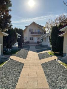 2 マイにあるComplex Pria 2 Maiのギャラリーの写真