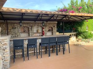 Patio lub wspólna przestrzeń na świeżym powietrzu w obiekcie Villa Alexandra Calpe