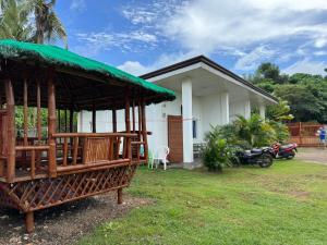 Zahrada ubytování Mania Santos Family Apartment