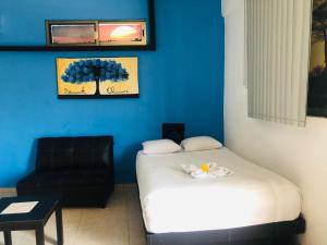 Postel nebo postele na pokoji v ubytování Easy Hotel