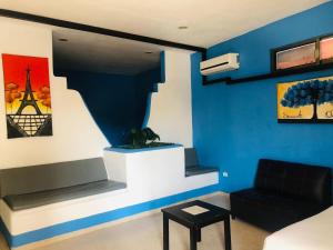 Posezení v ubytování Easy Hotel