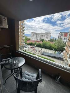 Μπαλκόνι ή βεράντα στο Apartments Nova Otoka Sarajevo 2 +4 φωτογραφίες
