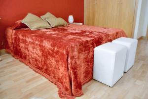 Krevet ili kreveti u jedinici u objektu One bedroom apartement with sea view balcony and wifi at Ribeira Grande