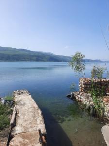 Fotografie z fotogalerie ubytování Visi's Home v destinaci Pogradec + 15 fotografií