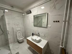 Φωτογραφία από το άλμπουμ του Sunny Hill Apartment σε Ilirska Bistrica +74 φωτογραφίες