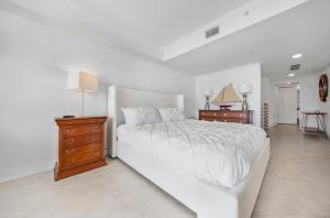 迈阿密Brickell Breezeway - Oceanview Bi-level Loft的相册照片