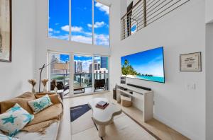 迈阿密Brickell Breezeway - Oceanview Bi-level Loft的相册照片