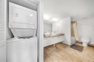 迈阿密Brickell Breezeway - Oceanview Bi-level Loft的相册照片