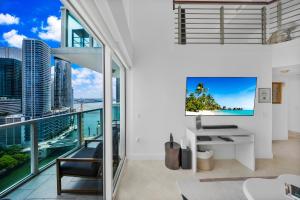 迈阿密Brickell Breezeway - Oceanview Bi-level Loft的相册照片 更多37张照片