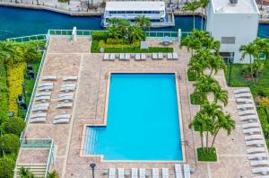 迈阿密Brickell Breezeway - Oceanview Bi-level Loft的相册照片