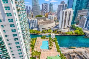 迈阿密Brickell Breezeway - Oceanview Bi-level Loft的相册照片