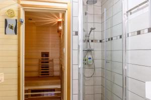 Koupelna v ubytování Gîte La Ramée