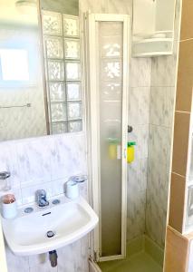 Ένα μπάνιο στο Sweet Home Spalmatore
