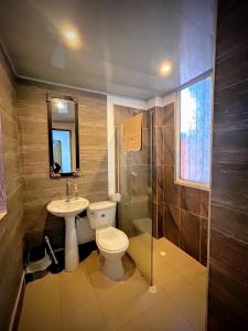 Phòng tắm tại Hostal casa FM