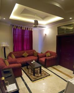 Φωτογραφία από το άλμπουμ του Triple One Hotel Suites σε Abbottabad +10 φωτογραφίες