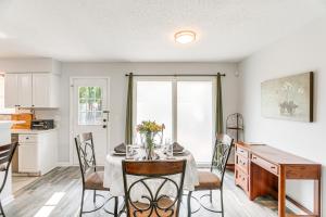 布伦瑞克Brunswick Retreat with Patio and Grill, Near Beaches!的相册照片