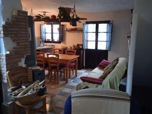 Fotografie z fotogalerie ubytování Casa de Guejar v destinaci Güéjar-Sierra + 24 fotografií