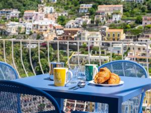 Afbeelding uit fotogalerij van Casa Bijou - De Vivo Realty Positano in Positano