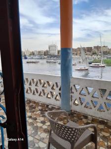 Rõdu või terrass majutusasutuses NiLe ViEW RANA NUbian Guest HOUES