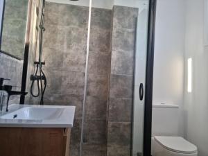 Bilik mandi di Apartamento en Dos Hermanas +6 gambar