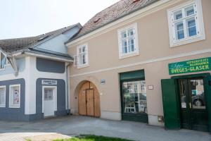 The building in which Az apartmant is located
