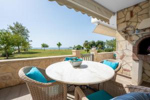 Fotografie z fotogalerie ubytování Villa di Μare v destinaci Flogita
