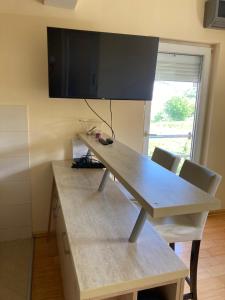 TV a/nebo společenská místnost v ubytování Apartment AN