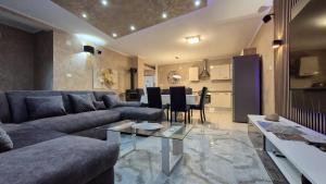 Khu vực ghế ngồi tại Apartments Adriana
