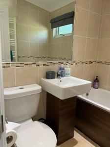 Gallery image of Riverbank Lodge in Dollar