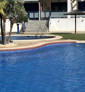 Swimming pool sa o malapit sa Apartament Sony
