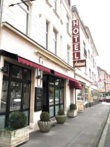 Gallery image of Hotel Ariana in Cologne