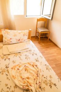 Postel nebo postele na pokoji v ubytování Solaris Summer Resort Apartments