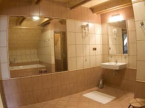 Koupelna v ubytování Penzion Martinov Dvor