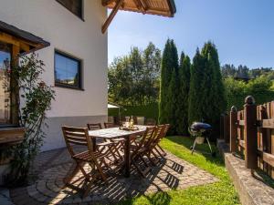 Ogród w obiekcie Chalet Sonnenalp