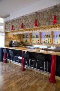 Lounge nebo bar v ubytování Global Hotel