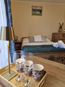 Postel nebo postele na pokoji v ubytování Pokoje u Kaśki