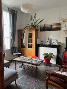 Posezení v ubytování Entre Midi - Maison d'Hôtes - B&B