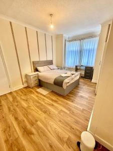 Imagen de la galería de Spacious Room in Ilford, en Seven Kings