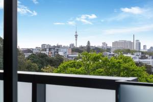 Ein allgemeiner Blick auf Auckland oder ein Stadtblick von des Hotels aus