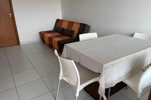Χώρος καθιστικού στο Casa condomínio fechado.