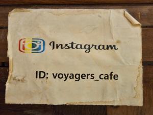 a sign that reads itschippers cafe on a piece of paper at Pedro's House - Foreigners only in Gwangju