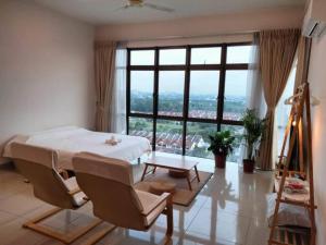 Gambar di galeri bagi 02 Palazio Apartment Japanese style Studio Mount Austin Wifi & Netflix di Johor Bahru