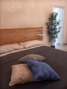 Postel nebo postele na pokoji v ubytování Bamboo House