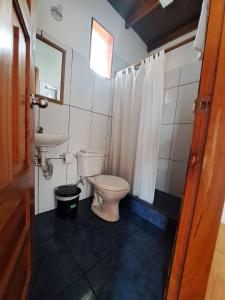 Koupelna v ubytování HOSTAL TERO REAL